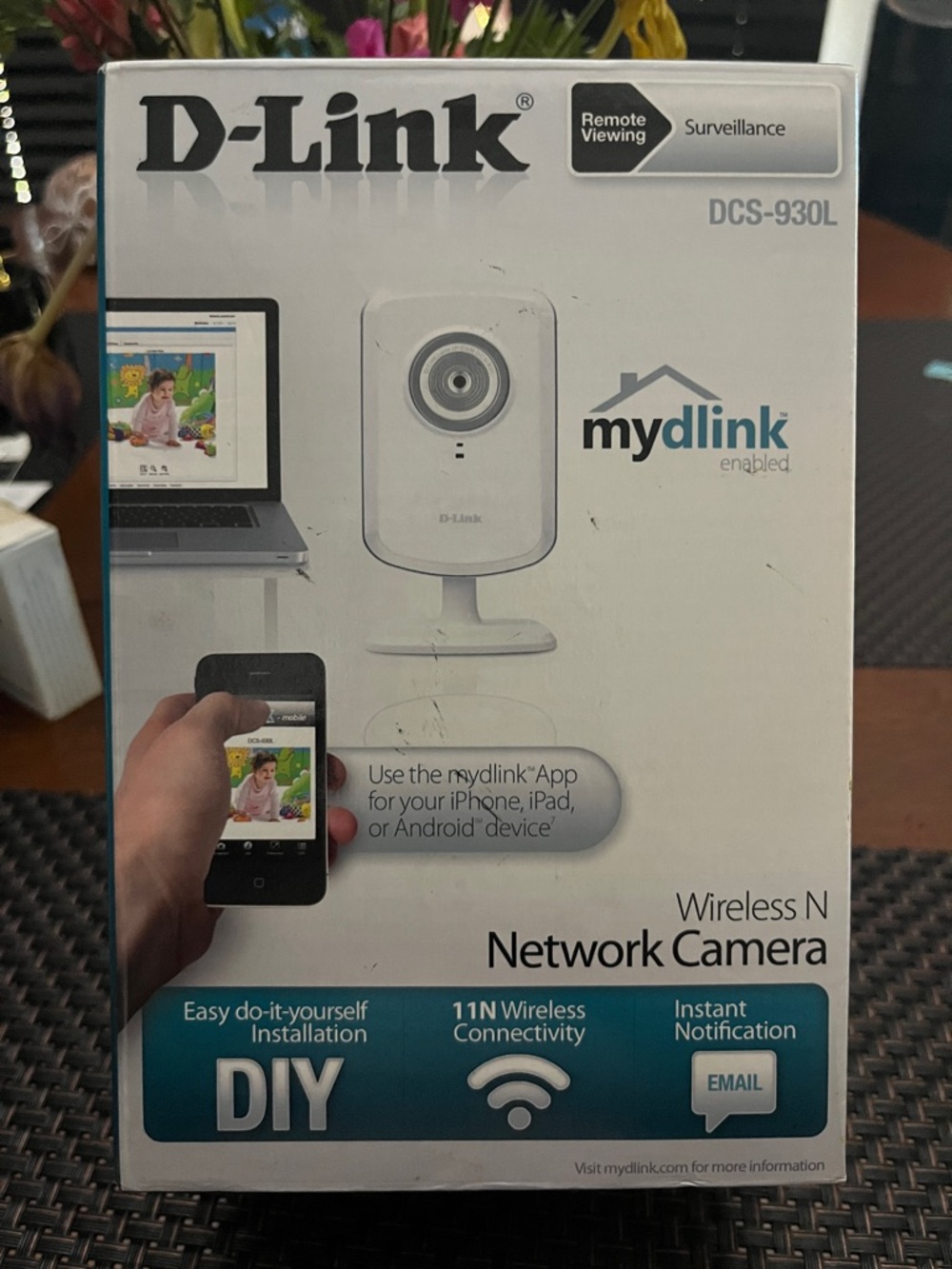 D-Link White Wireless N Network Camera DCS-930L Boxed / Never Been used